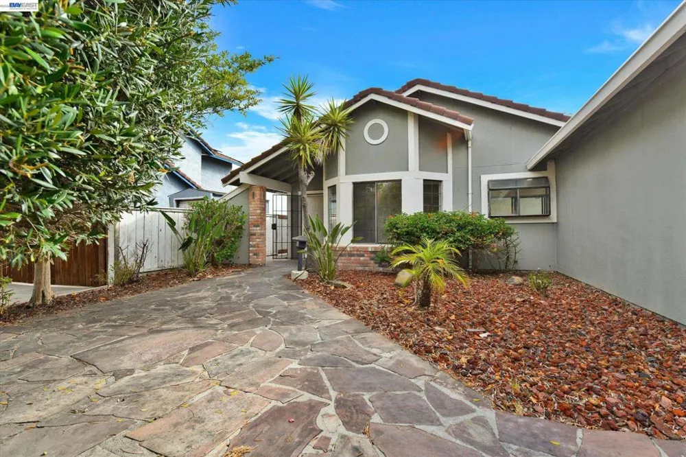 4205 Palomar Dr Antioch, CA 94531
