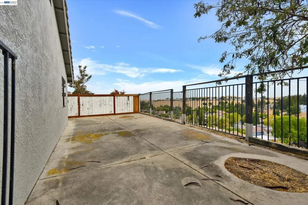4205 Palomar Dr Antioch, CA 94531