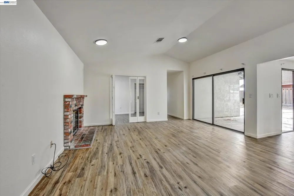4205 Palomar Dr Antioch, CA 94531