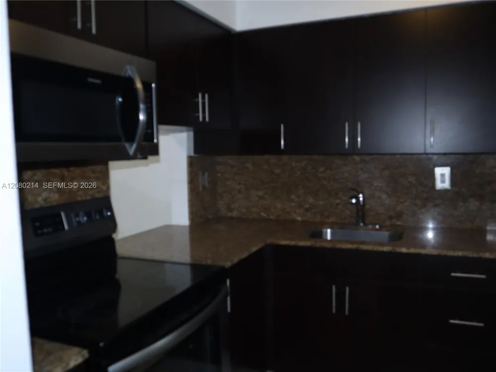 18790 NE 18th Ave #231 Miami, FL 33179