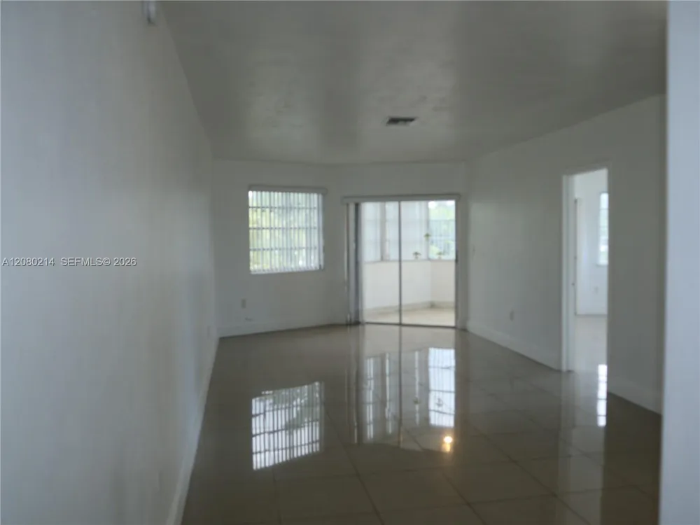 18790 NE 18th Ave #231 Miami, FL 33179