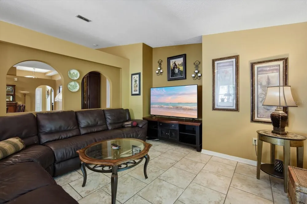 809 ROCKY MOUNTAIN COURT Valrico, FL 33594