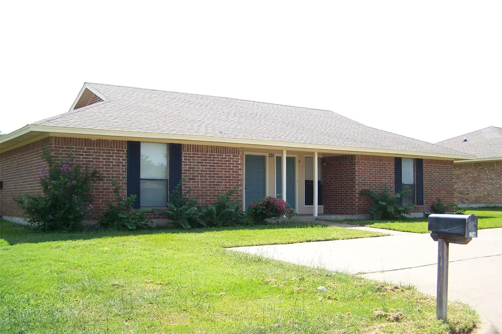 225 Summit Drive #A Mineral Wells, TX 76067