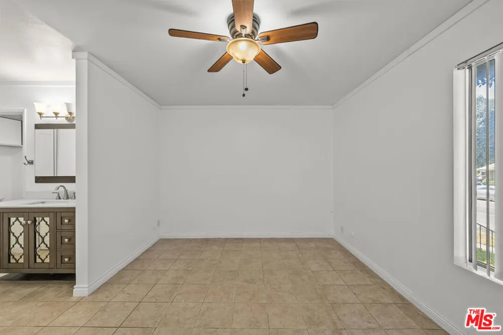 1532 Tern Court Ventura, CA 93003