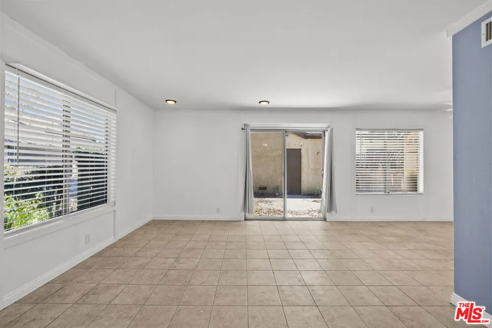 1532 Tern Court Ventura, CA 93003