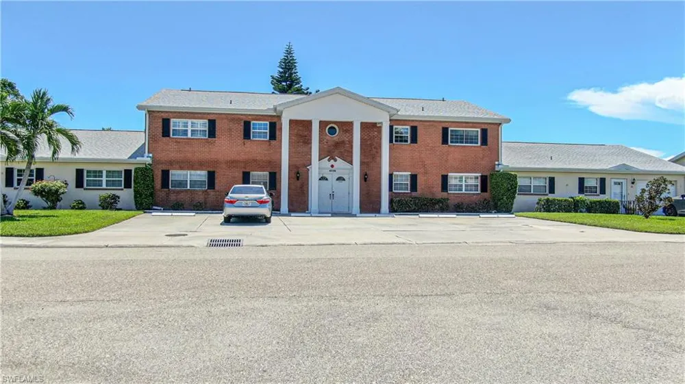 1262 Myerlee Country Club Boulevard #6 Fort Myers, FL 33919