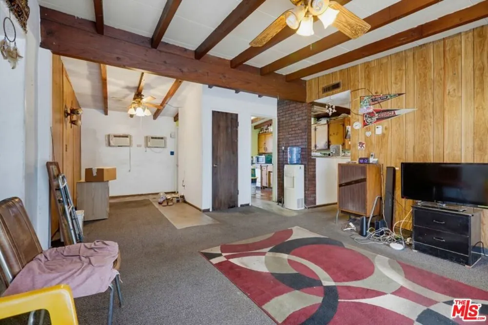 1175 Weaver Street Banning, CA 92220