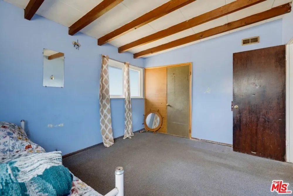 1175 Weaver Street Banning, CA 92220