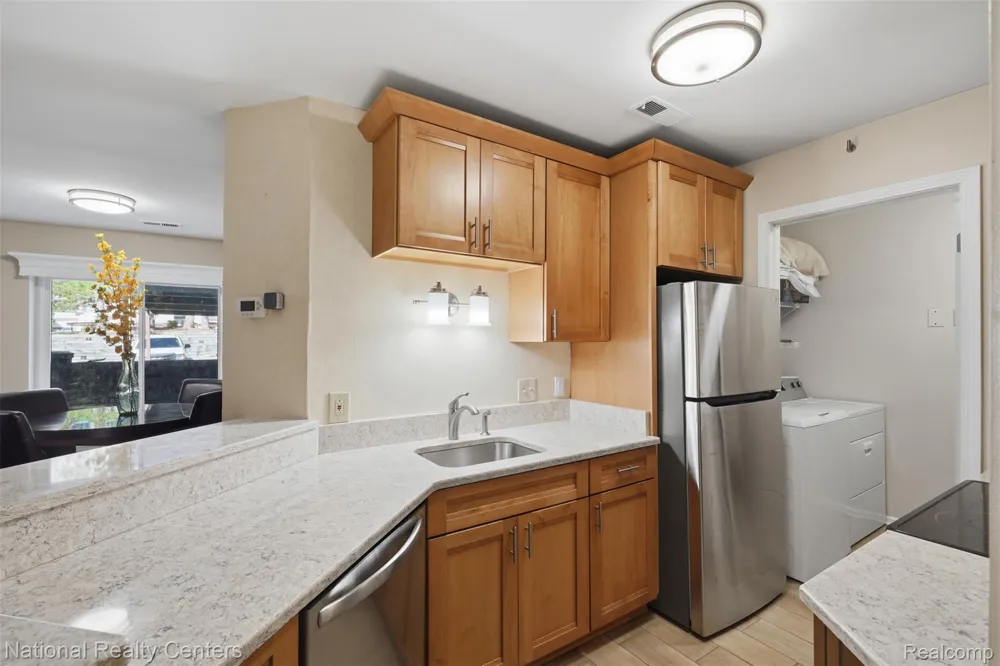 20718 Taft Road Northville City, MI 48167