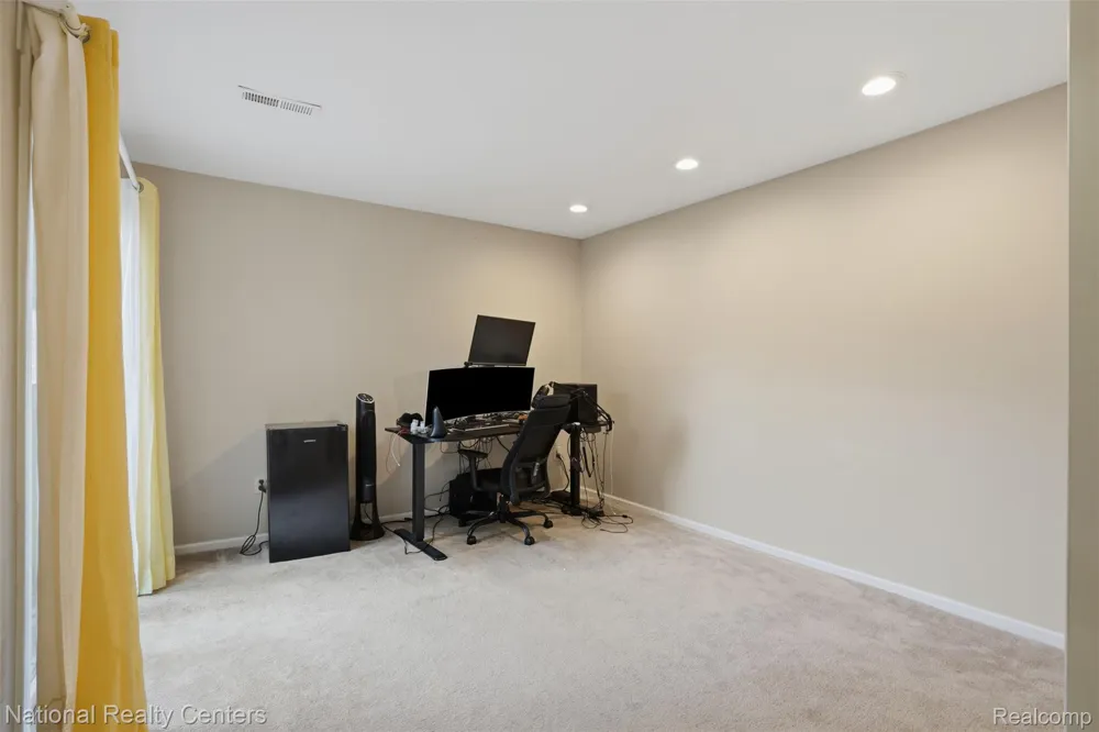 20718 Taft Road Northville City, MI 48167