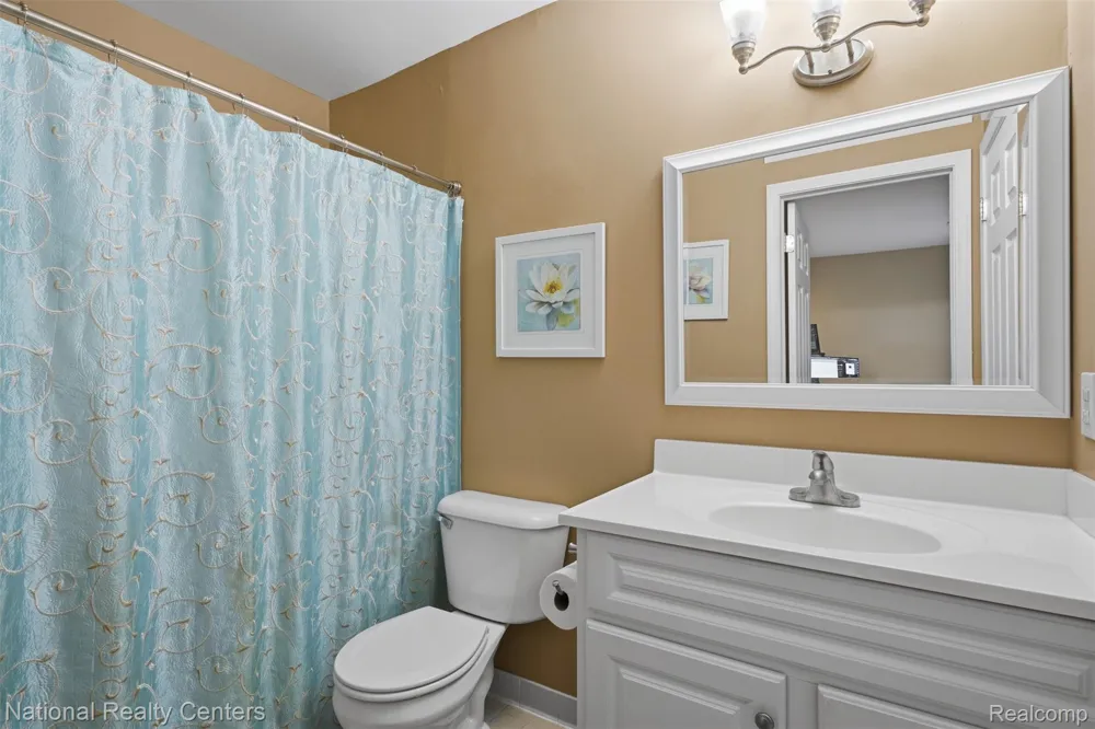 20718 Taft Road Northville City, MI 48167