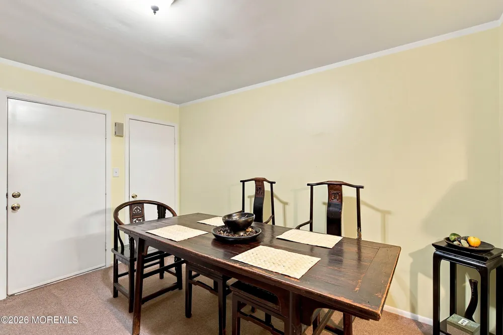 112 Manchester Court Red Bank, NJ 07701