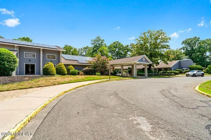 112 Manchester Court Red Bank, NJ 07701