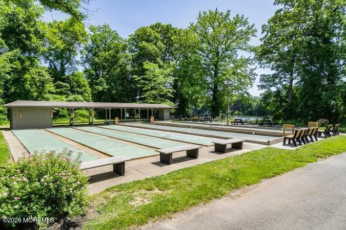 112 Manchester Court Red Bank, NJ 07701