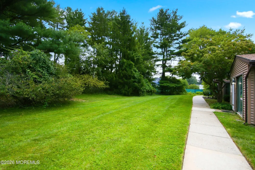 112 Manchester Court Red Bank, NJ 07701