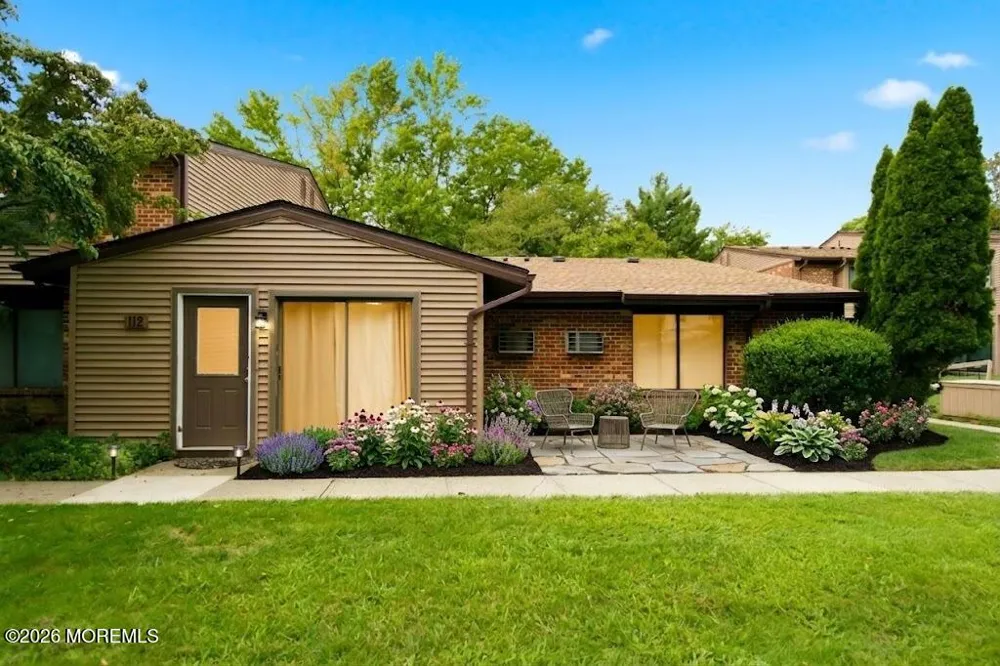 112 Manchester Court Red Bank, NJ 07701