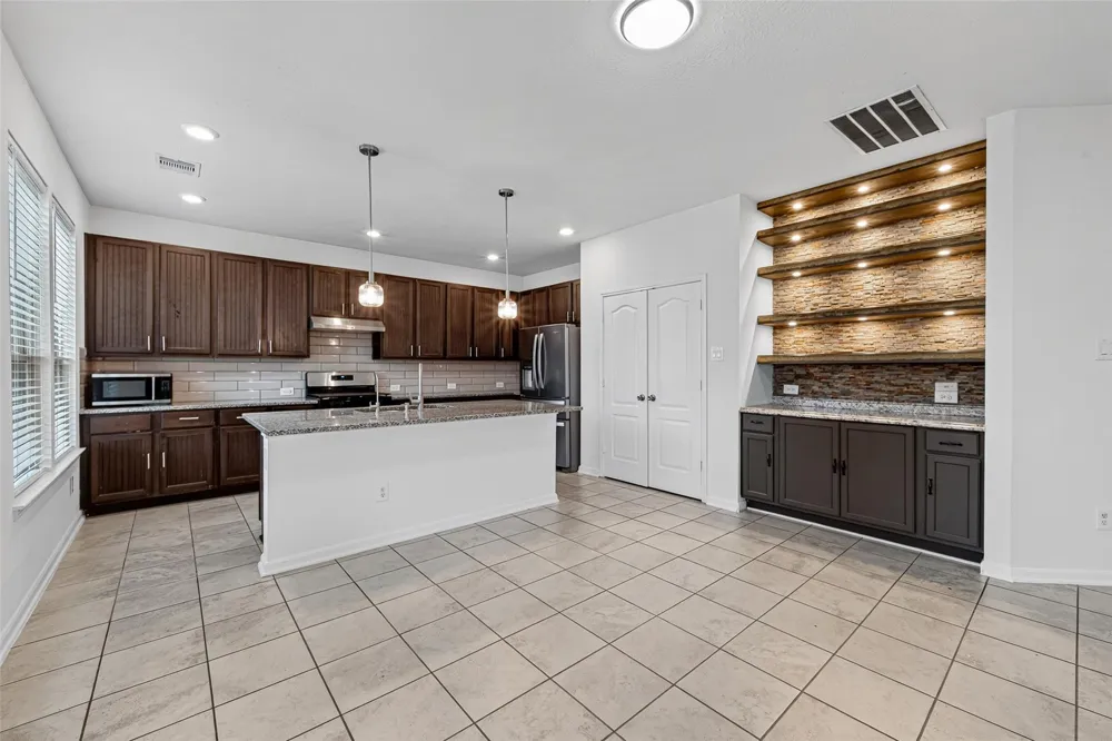 25319 Whitehaven Gate Street Katy, TX 77493