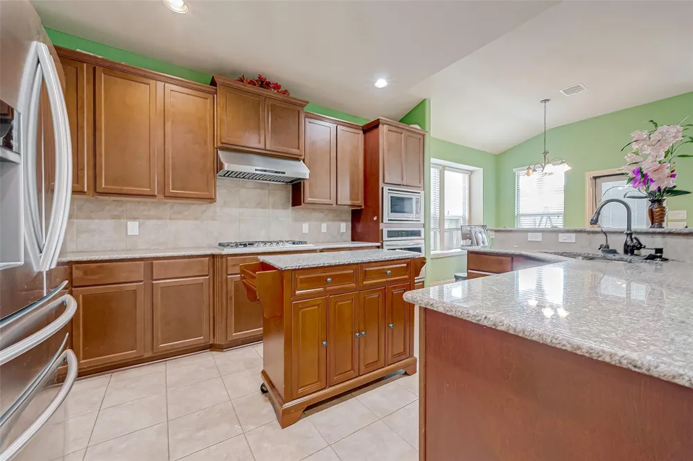 5626 Jay Thrush Drive Richmond, TX 77407