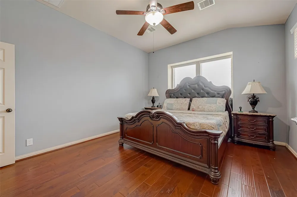 5626 Jay Thrush Drive Richmond, TX 77407
