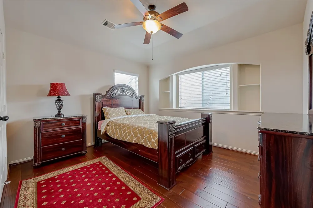 5626 Jay Thrush Drive Richmond, TX 77407