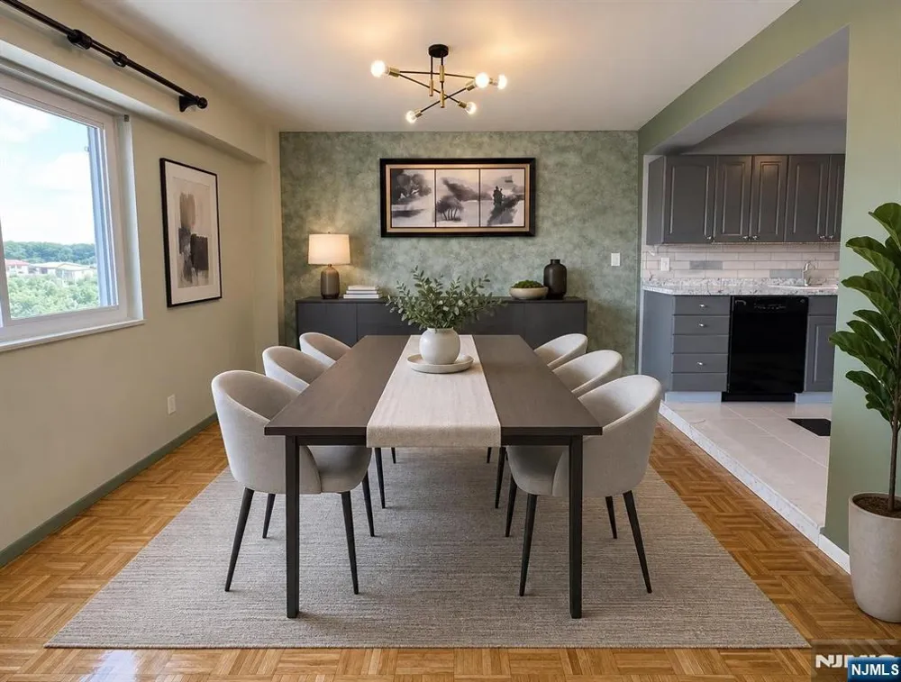 2185 Lemoine 8M Fort Lee, NJ 07024