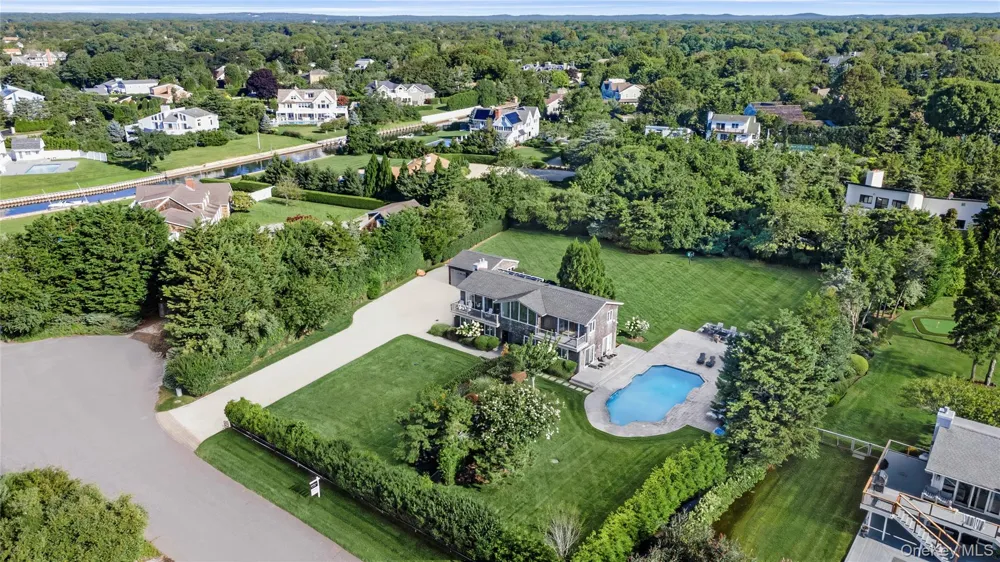 4 Bayberry Lane Remsenburg, NY 11960