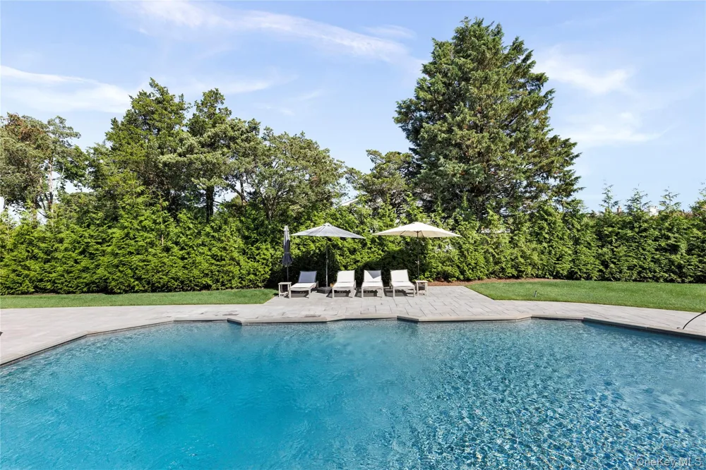 4 Bayberry Lane Remsenburg, NY 11960