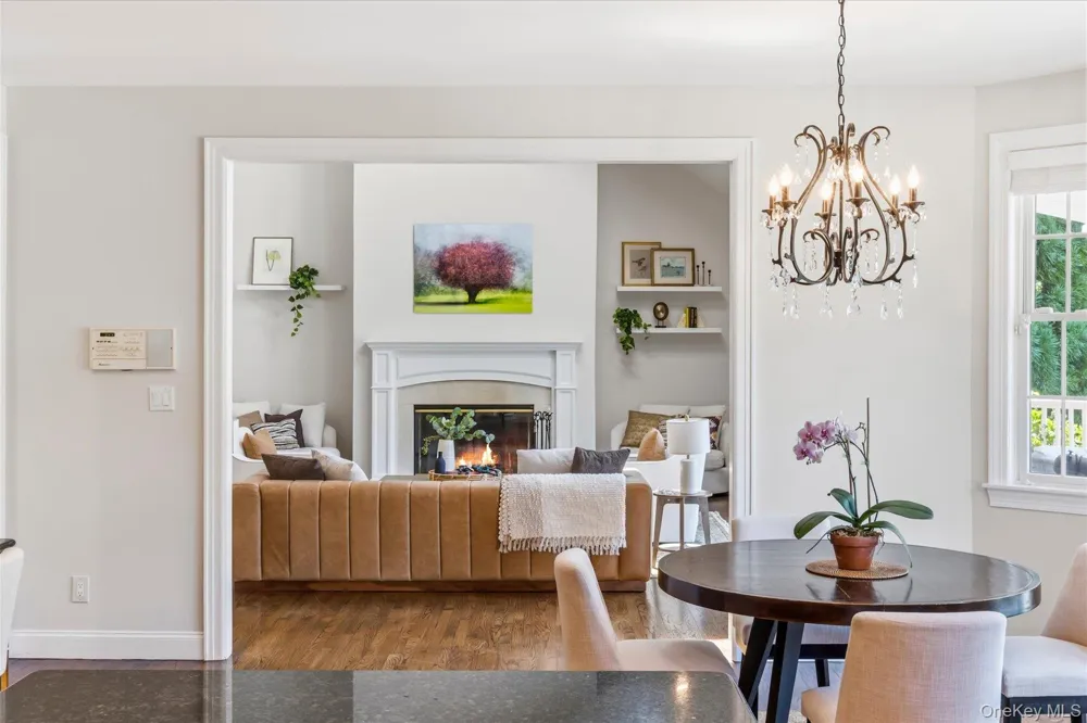 3 Spring Bay Lane Lloyd Harbor, NY 11743