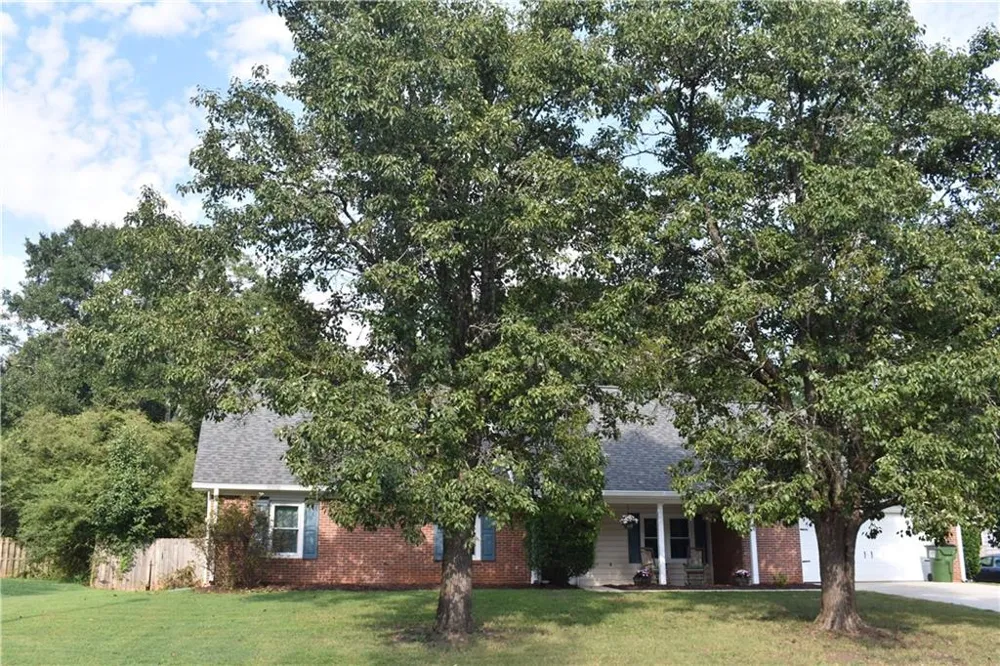 3628 Cherry Creek Drive SE Conyers, GA 30013