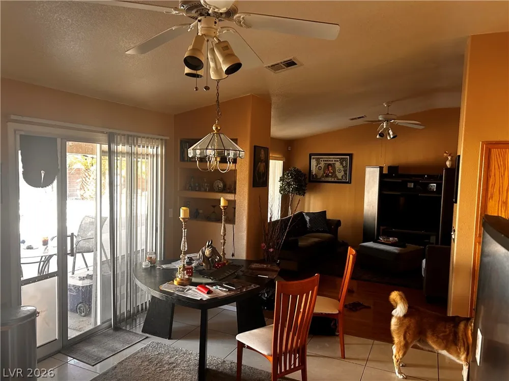 708 Canyon Country Circle Henderson, NV 89002