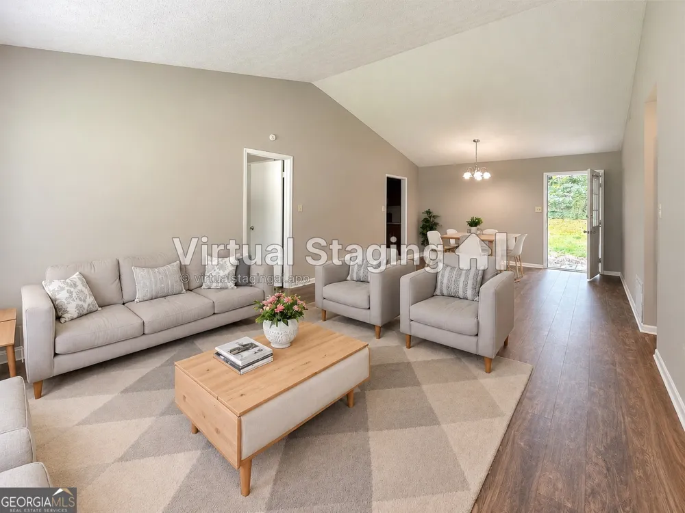 813 Post Oak CIR Lawrenceville, GA 30046