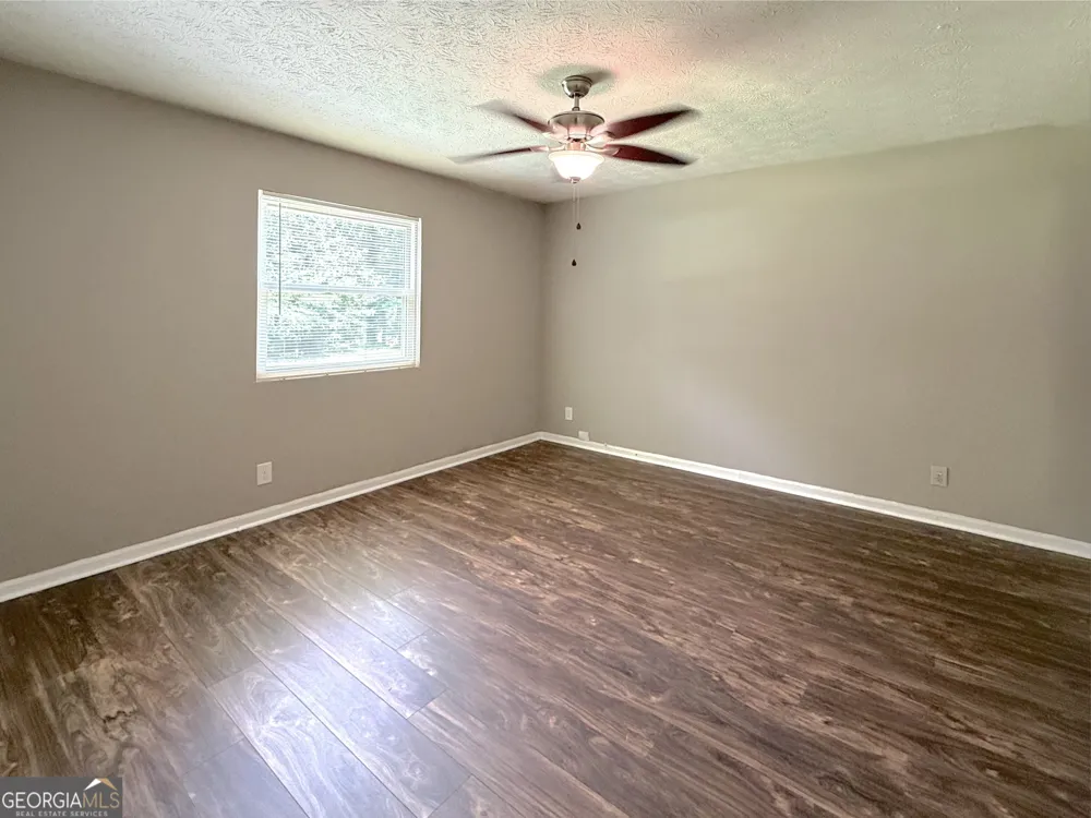 813 Post Oak CIR Lawrenceville, GA 30046
