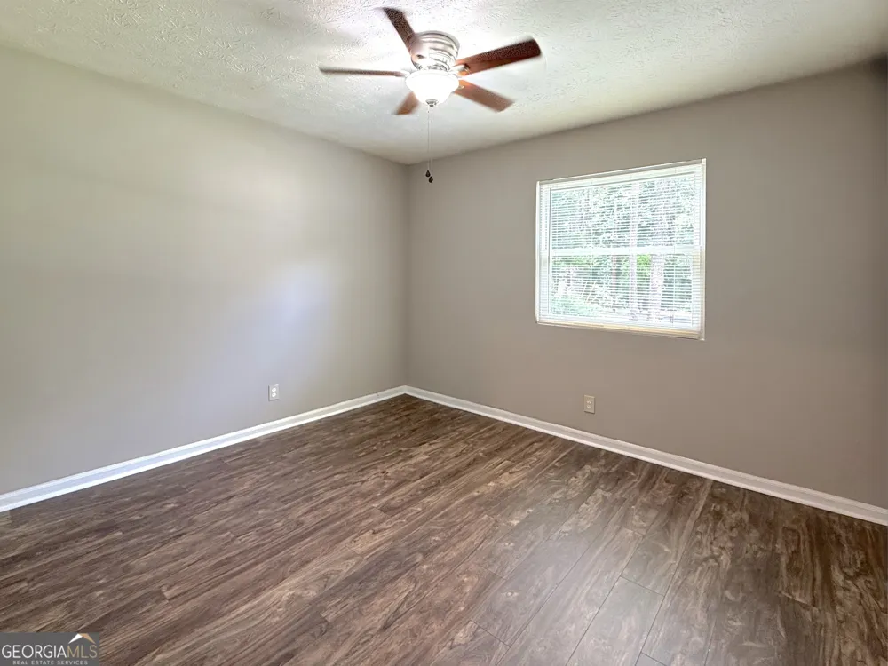 813 Post Oak CIR Lawrenceville, GA 30046