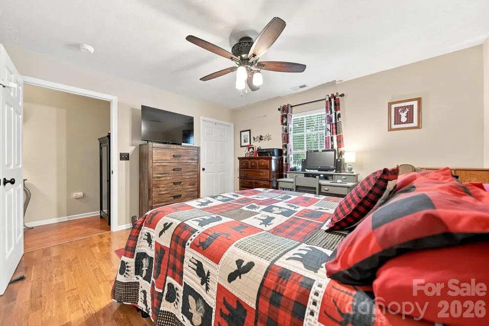 803 Whetstone Place SW Conover, NC 28613