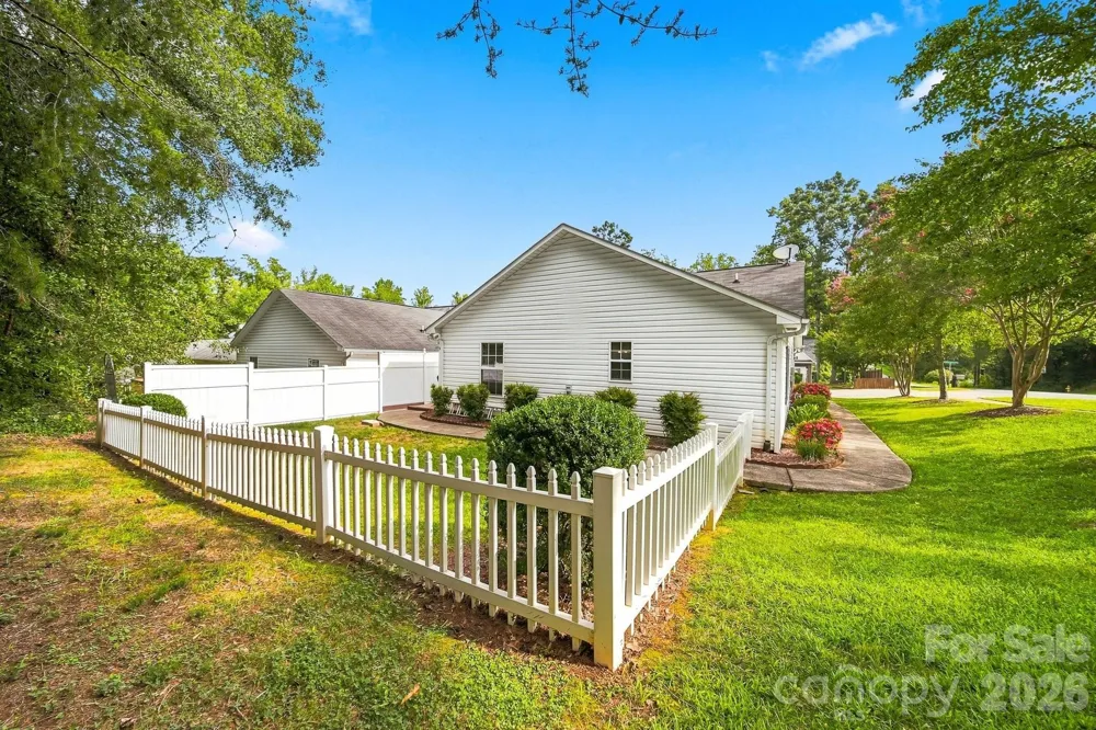 803 Whetstone Place SW Conover, NC 28613