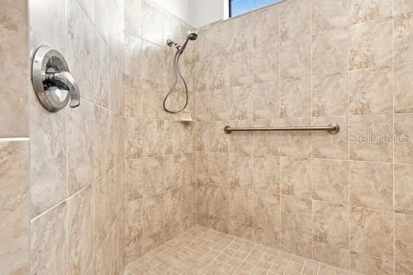 1884 BATELLO DRIVE Venice, FL 34292