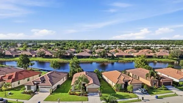 1884 BATELLO DRIVE Venice, FL 34292