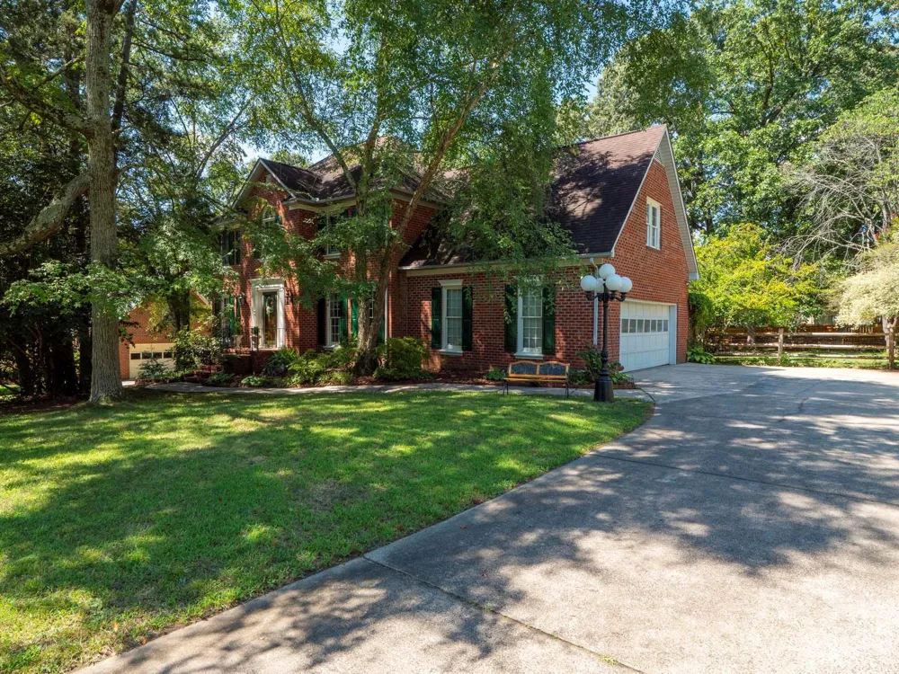 12635 Headquarters Farm Road Charlotte, NC 28262