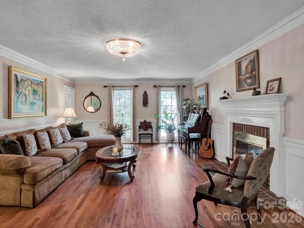 12635 Headquarters Farm Road Charlotte, NC 28262