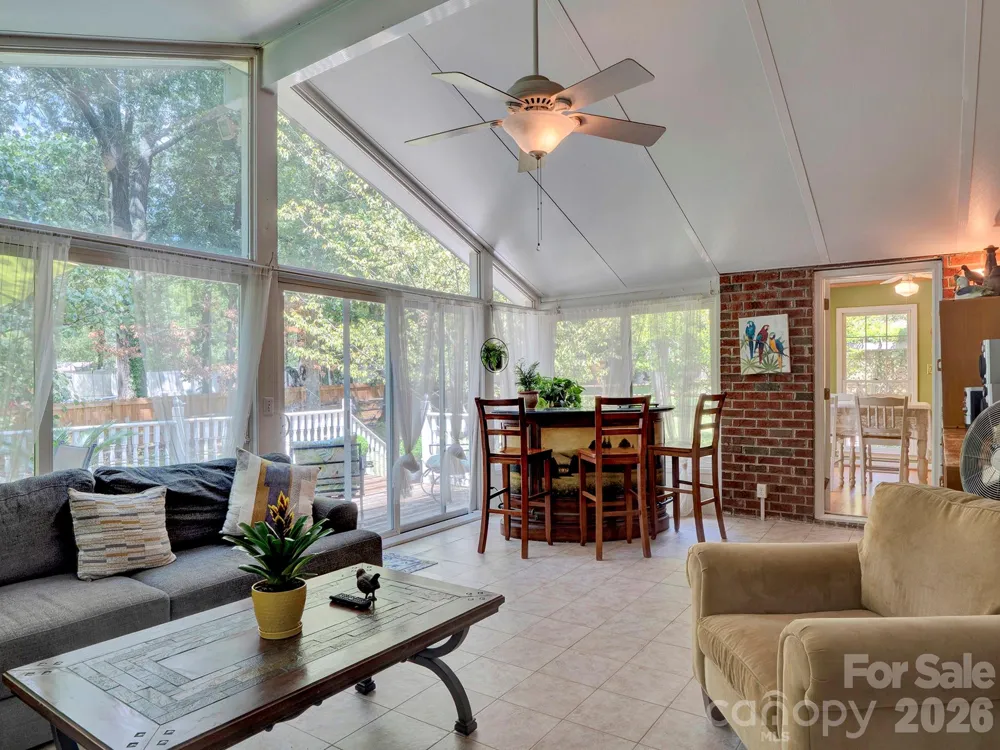 12635 Headquarters Farm Road Charlotte, NC 28262