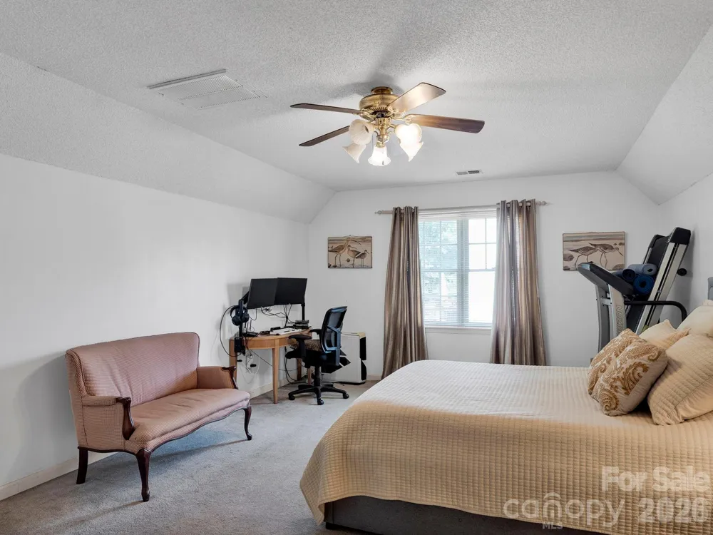 12635 Headquarters Farm Road Charlotte, NC 28262