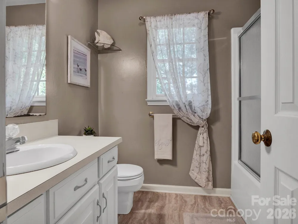 12635 Headquarters Farm Road Charlotte, NC 28262