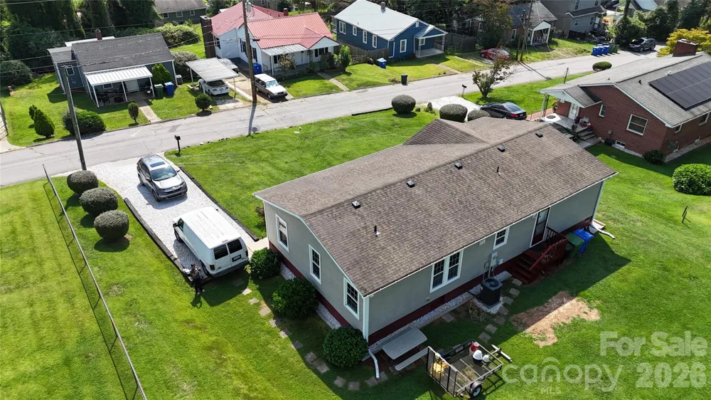 10 Brad Street Asheville, NC 28803