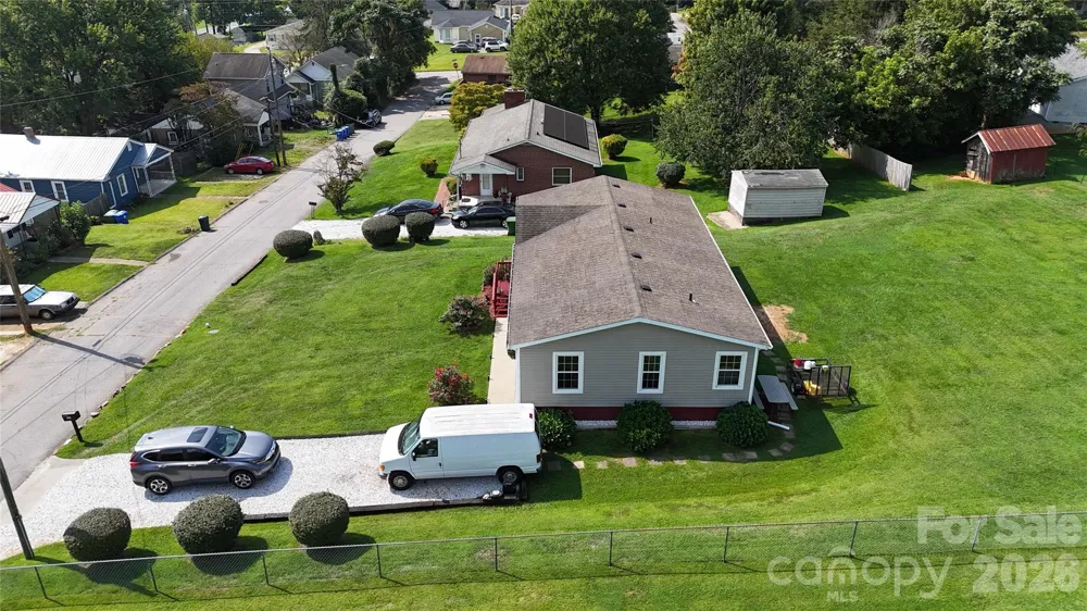 10 Brad Street Asheville, NC 28803