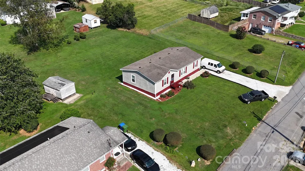 10 Brad Street Asheville, NC 28803