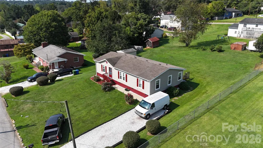 10 Brad Street Asheville, NC 28803