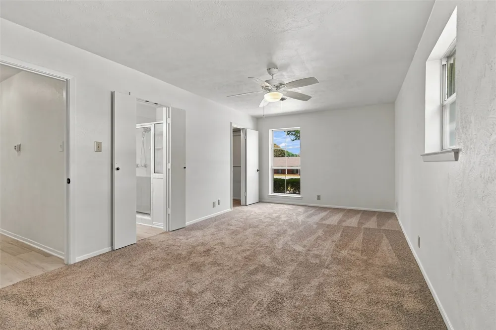820 E Windsor Drive Denton, TX 76209