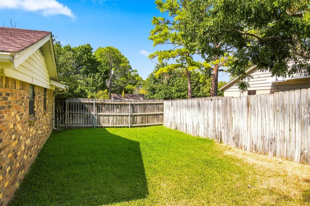 820 E Windsor Drive Denton, TX 76209