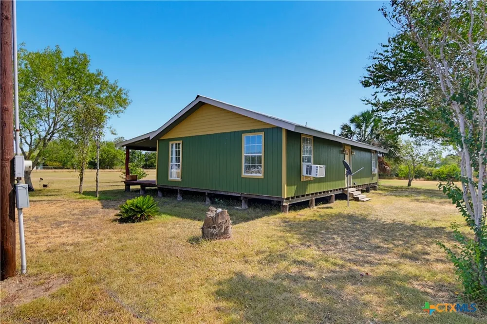 4054 Fm 466 Seguin, TX 78155