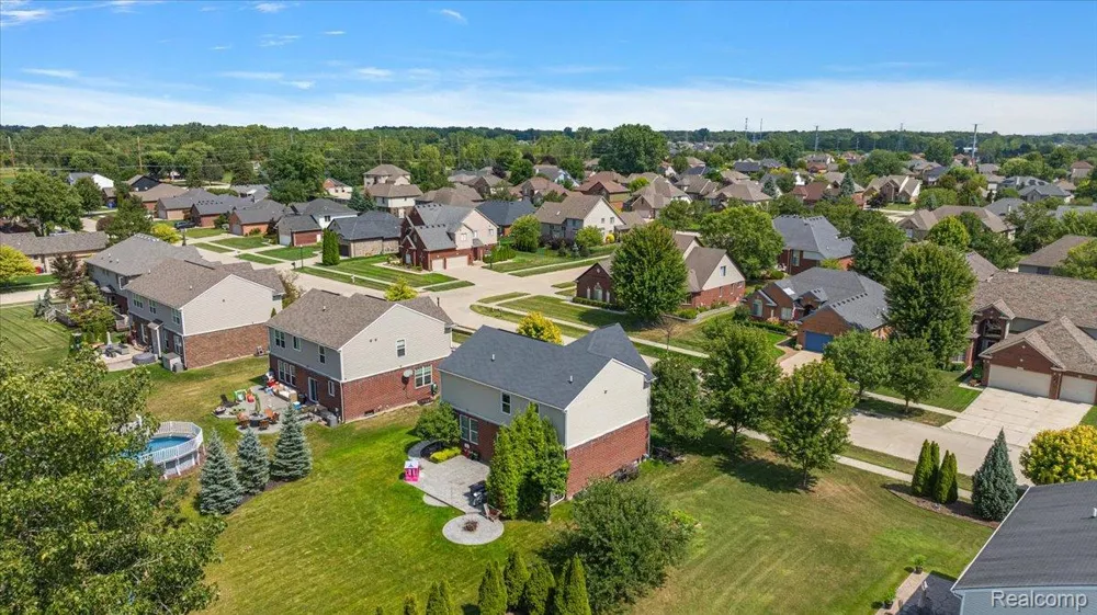 50647 Bredenbury Drive Macomb Township, MI 48044